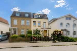 Stilvolles Refugium, Doppelhaushälfte von 1909: Ausgewählte Eleganz & idyllischer Garten  – Die vollständige Adresse der Immobilie erhältst du vom Anbieter., 23554 Sankt Lorenz Nord, Lübeck – Vorschaubild 24