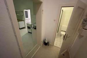 Gepflegte Nichtraucher 1-Zimmer-Wohnung   – Die vollständige Adresse der Immobilie erhältst du vom Anbieter., 38114 Westliches Ringgebiet, Braunschweig – Vorschaubild 3