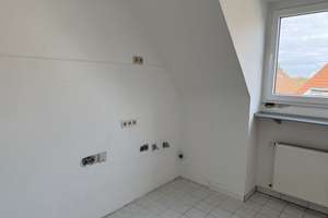 Dortmund-Aplerbeck , Schöne 3 1/2 Zimmer Dachgeschosswohnung – Die vollständige Adresse der Immobilie erhältst du vom Anbieter., 44287 Berghofen, Dortmund – Vorschaubild 10