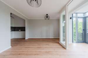 Erstbezug nach Sanierung - provisionsfreie 2-Zimmerwohnung mit Wintergarten – Torellstraße 3, 10243 Friedrichshain, Berlin – Vorschaubild 2