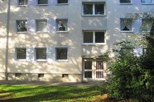 Frisch renovierte 3-Zimmer-Wohnung mit Balkon* – Drakerfeld 12, 47138 Obermeiderich, Duisburg – Vorschaubild 1