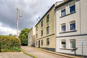 Renovierungsbedürftiges Altbau-Mehrfamilienhaus in ruhiger Lage von Essen-Steele