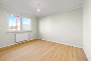 Property thumbnail 9