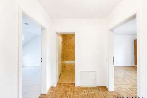 ELVIRA - Moosach, lichtdurchflutete Dachgeschosswohnung mit Südost-Loggia in begehrter Lage – Die vollständige Adresse der Immobilie erhältst du vom Anbieter., 80993 Alt-Moosach, München – Vorschaubild 8