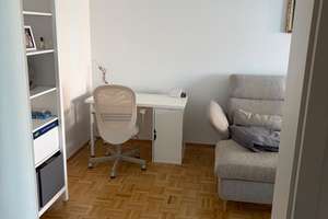 Alltagstaugliche 2-Zimmer-Wohnung mit Balkon in Regensburg – Bischof-Konrad-Straße 2b, 93051 Galgenberg, Regensburg – Vorschaubild 3