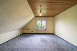Neuer Preis! Burgpanorama inklusive – Schöne DHH mit Weitblick auf dem Salzert! – Die vollständige Adresse der Immobilie erhältst du vom Anbieter., 79540 Lörrach – Vorschaubild 8