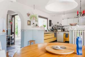 Barrierearmer Bungalow in Top-Zustand – komfortabel wohnen auf einer Ebene – Die vollständige Adresse der Immobilie erhältst du vom Anbieter., 40472 Unterrath, Düsseldorf – Vorschaubild 2