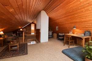 *Charmante 4-Zimmer-Dachgeschosswohnung mit Dachterrasse, Balkon und zusätzlichem Bühnenbereich* – Auerbachstraße 10, 74074 Heilbronn, Heilbronn – Vorschaubild 15