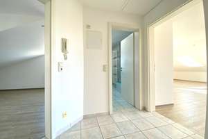 Fantastische und helle 2,5-Zimmer DG-Wohnung mit Dachbalkon und Blick über die Dächer von Ilsfeld – 74360 Ilsfeld – Vorschaubild 11