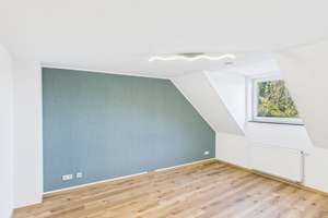 Stilvolles Dachgeschoss mit Top-Rendite: 4-Zimmer Wohnung in Gelsenkirchen Bulmke-Hüllen – Die vollständige Adresse der Immobilie erhältst du vom Anbieter., 45888 Bulmke-Hüllen, Gelsenkirchen – Vorschaubild 9