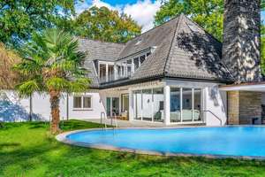 Einzigartige Luxusvilla mit Außenpool – Die vollständige Adresse der Immobilie erhältst du vom Anbieter., 28355 Oberneuland, Bremen – Vorschaubild 7