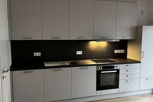 Wohnung mit Balkon, hochwertiger Einbauküche und Außenstellplatz im Inneren Westen  – Von-Brettreich-Straße 3, 93049 Westenviertel, Regensburg – Vorschaubild 9