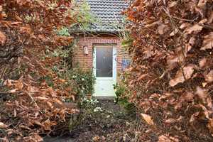 Einfamilienhaus für Kernsanierung oder Abriss auf großem Grundstück in Moorhusen – Aurich (Kreis) – Vorschaubild 9