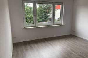 Top-Lage! Helle Wohnung mit Fußbodenheizung & EBK – Zentral & Verkehrsgünstig (U18/A40) – Die vollständige Adresse der Immobilie erhältst du vom Anbieter., 45145 Holsterhausen, Essen – Vorschaubild 1