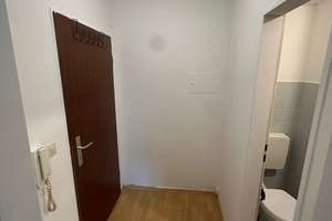 Helle, sehr ruhige 1-Zi-Wohnung mit separatem Kochbereich u. großem Südbalkon. Nähe S2 München Riem – Georg-Thiele-Straße 5, 81829 Trudering-Riem (Ortsteil), München – Vorschaubild 12