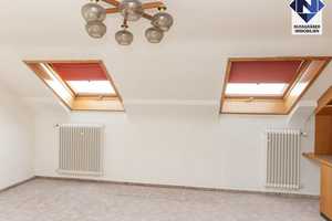 Sonniges Reihenmittelhaus mit Wintergarten, 2 Garagen und herrlicher Aussicht – Esslingen (Kreis) – Vorschaubild 12