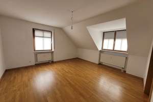 Ruhig in 6-Familienhaus in Hochzoll-Nord gelegen. Gepflegt - zur Kapitalanlage! – Die vollständige Adresse der Immobilie erhältst du vom Anbieter., 86163 Hochzoll-Nord, Augsburg – Vorschaubild 2