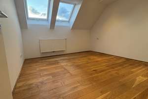 Exclusive Immobilie! Traumhaft schöne 4,5 Zi. DG Maisonette Wohnung in imposantem Altbau in S-West – Senefelderstraße 17, 70176 Feuersee, Stuttgart – Vorschaubild 7