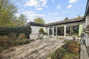 Exklusiver Bungalow in erster Reihe am Eichenhain – Wohnen auf einer Ebene in Stuttgart-Sillenbuch – Die vollständige Adresse der Immobilie erhältst du vom Anbieter., 70619 Sillenbuch (Ortsteil), Stuttgart – Vorschaubild 16