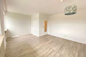 Freilassing: 3-Zi.-Wohnung mit Bergblick & perfekter Bahnanbindung. – Reichenhaller Straße 11, 83395 Freilassing – Vorschaubild 3