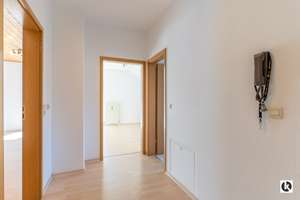 Lichtdurchflutete Dachgeschosswohnung in guter Lage nahe der Innenstadt – Die vollständige Adresse der Immobilie erhältst du vom Anbieter., 85051 Münchener Straße, Ingolstadt – Vorschaubild 8