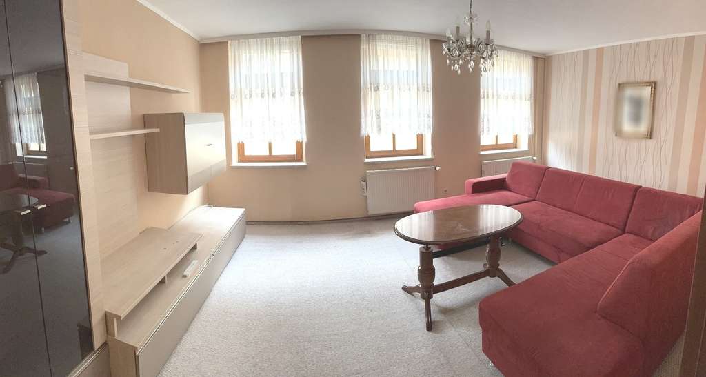 Immobilie in Leisnig - Saniertes Reihenmittelhaus mit Garage - Bild 2