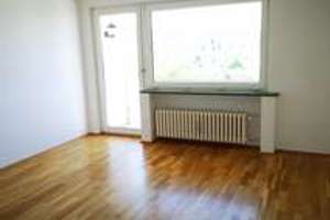 Ihre Zukunft wartet auf Sie:  ruhig - citynah - im Grünen - frisch renoviert ! – Kluser Höhe 10, 42119 Elberfeld, Wuppertal – Vorschaubild 3