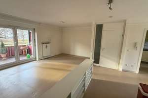 Helle 4-Zimmer Erdgeschosswohnung teilmöbliert mit Gartennutzung in Karlsruhe Nordstadt – Tennesseeallee 75, 76149 Nordstadt, Karlsruhe – Vorschaubild 3