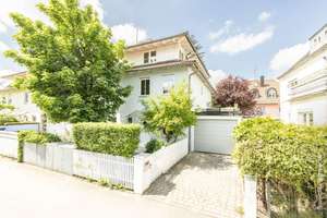 Stilvolle Doppelhaushälfte nahe Ostpark mit eingewachsenem Garten und ausgebautem Dachgeschoss – Die vollständige Adresse der Immobilie erhältst du vom Anbieter., 81735 Ramersdorf, München – Vorschaubild 3