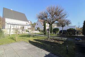 Modernes Einfamilienhaus mit Garage und Traumgarten – Naturnah Wohnen in Maintal! – Die vollständige Adresse der Immobilie erhältst du vom Anbieter., 63477 Maintal – Vorschaubild 23