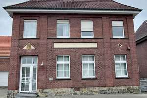 Vielseitiges Potenzial: Wohn- und Praxishaus
