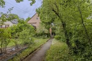 Sanierungsbedürftiges Dreiparteienhaus in ruhiger Lage von Obersendling – 81369 Mittersendling, München – Vorschaubild 6