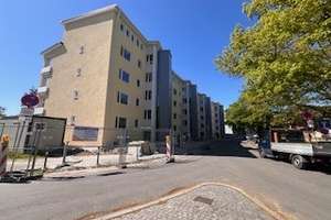 ERSTBEZUG nach Sanierung! - Helle 2-Zimmer-Wohnung mit Balkon
