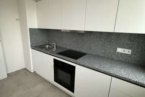 Helle Neubau-2-Zimmer-Wohnung mit Balkon, Fußbodenheizung & TG – Münchener Straße 24, 85540 Haar – Vorschaubild 3
