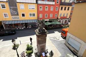 WG-Zimmer in sanierter Wohnung zentral in Würzburg mit Einbauküche mit und ohne Balkon ab sofort!