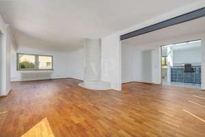 Klassik trifft Moderne auf phantastischem Grundstück – Die vollständige Adresse der Immobilie erhältst du vom Anbieter., 65779 Kelkheim (Taunus) – Vorschaubild 3