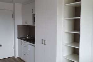 Möblierte 1-Zimmer-Wohnung in Augsburg-Hochfeld zur Untermiete - nur für Studenten, Schüler & Azubis – Firnhaberstraße 12A, 86159 Hochfeld, Augsburg – Vorschaubild 2