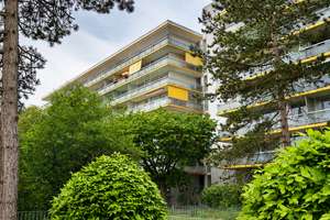 2-Zimmer-Wohnung mit Loggia, Weitblick und TG-Stellplatz in München-Neuperlach
 – Die vollständige Adresse der Immobilie erhältst du vom Anbieter., 81735 Neuperlach, München – Vorschaubild 1