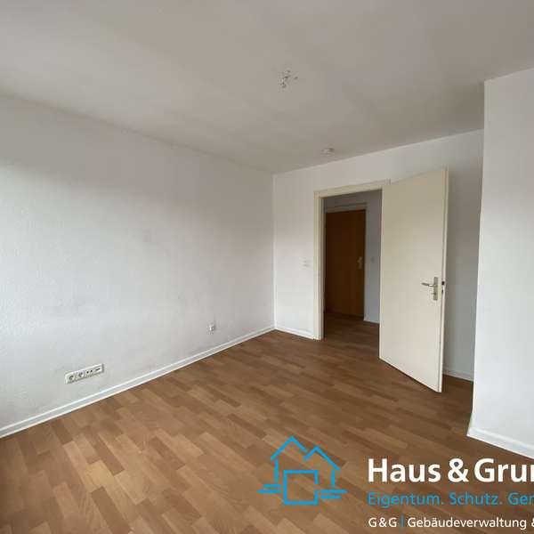 *** schöne 2-Zimmer-Wohnung - mit grüner Gemeinschaftsterrasse - in Aachen-Burtscheid ***