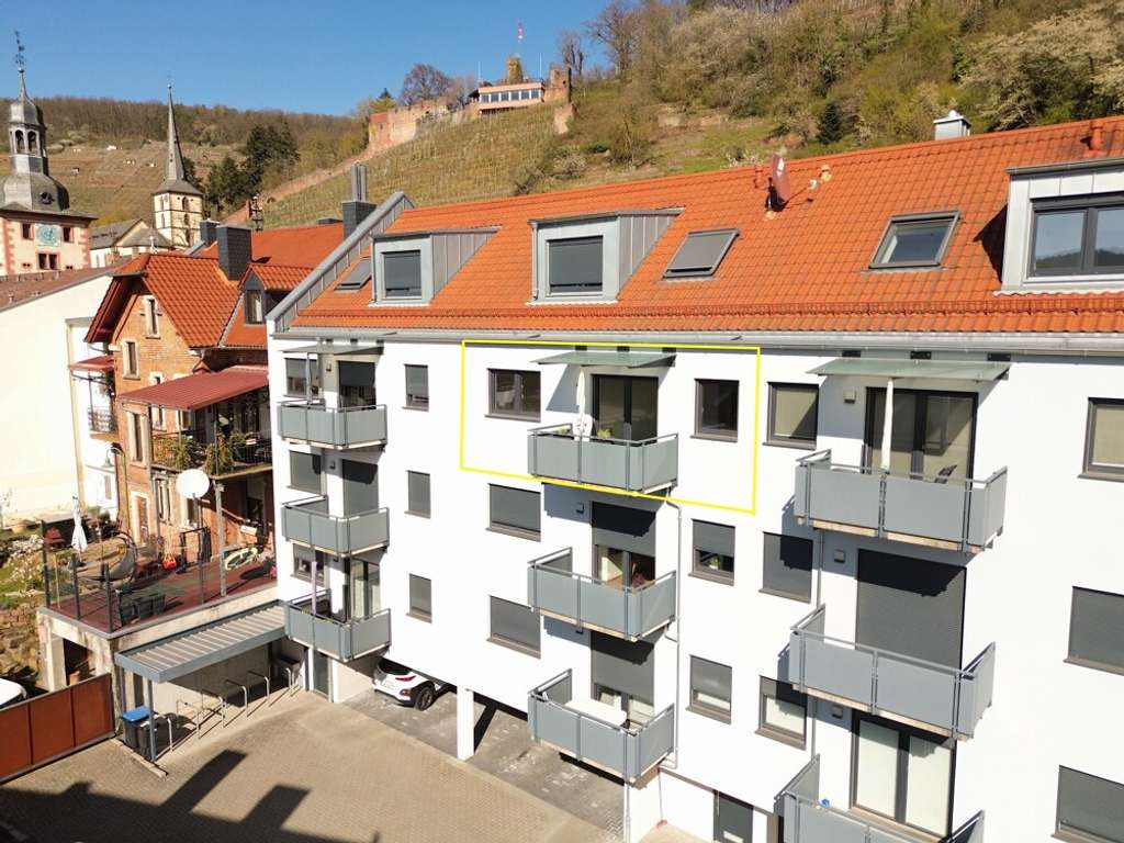Immobilie in Klingenberg am Main - Neuwertige 2-Zimmer-Wohnung mit Balkon und Aufzug für Selbstnutzer oder Kapitalanleger - Bild 0
