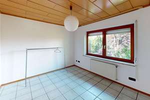 Ein Haus zum Ankommen – Gemütliches Einfamilienhaus in ruhiger Lage von Ettlingen-Spessart – Die vollständige Adresse der Immobilie erhältst du vom Anbieter., 76275 Ettlingen – Vorschaubild 11