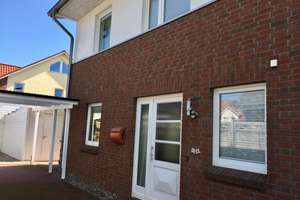 Moderne Doppelhaushälfte – Die vollständige Adresse der Immobilie erhältst du vom Anbieter., 24161 Altenholz – Vorschaubild 2
