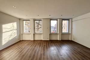 Geräumige 3-Zimmer-Wohnung am Maffaiplatz – Die vollständige Adresse der Immobilie erhältst du vom Anbieter., 90459 Hummelstein, Nürnberg – Vorschaubild 1