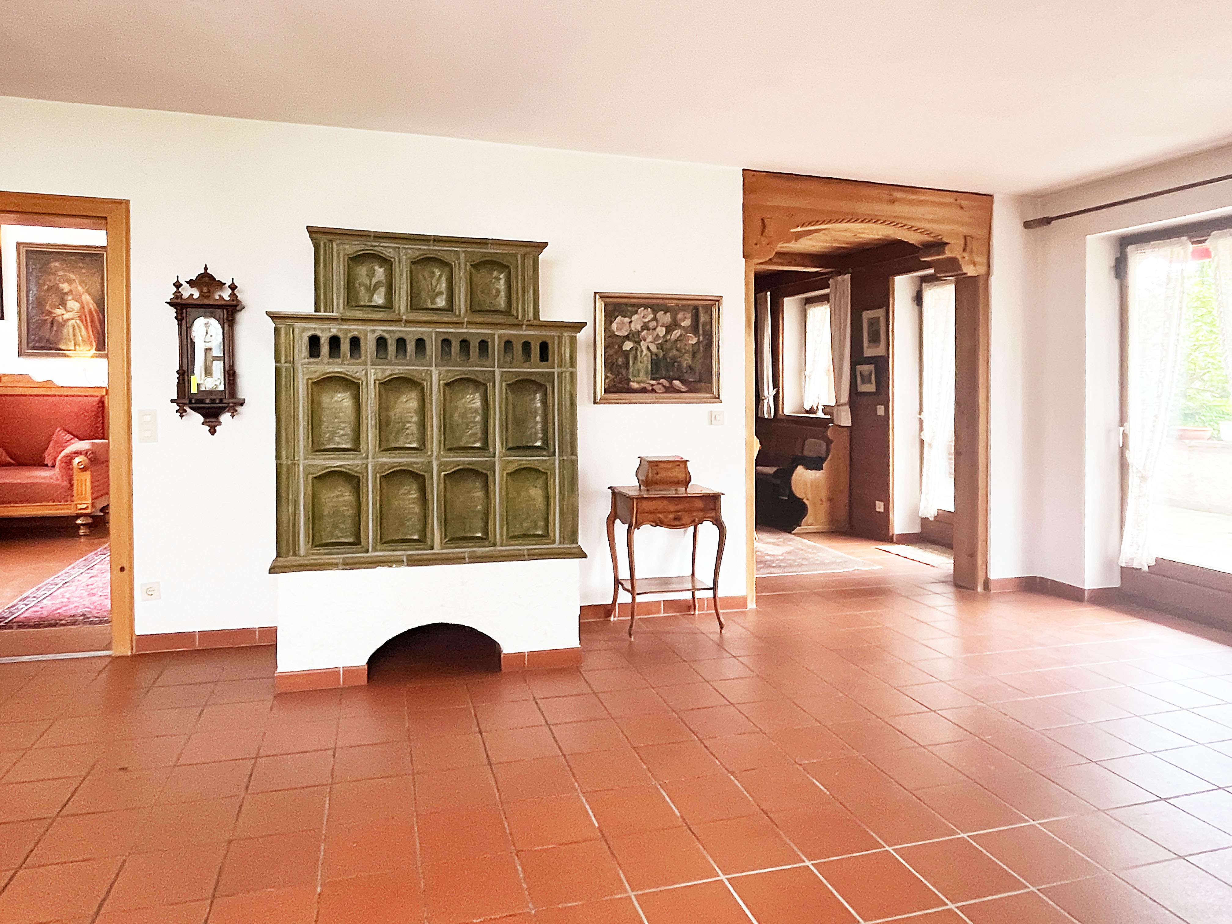 Immobilie in Kröning - Repräsentatives Einfamilienhaus mit viel Potential - Nähe Landshut - mit Glasfaser - Bild 3