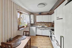 Unter Denkmalschutz: Attraktive 4-Zimmer-Maisonettewohnung in zentraler Lage von Köln-Ehrenfeld – Die vollständige Adresse der Immobilie erhältst du vom Anbieter., 50823 Ehrenfeld (Ortsteil), Köln – Vorschaubild 4