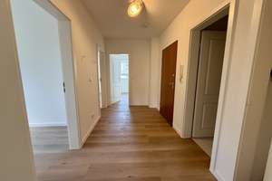 Viel Licht, viel Luft – 2,5 Zimmer mit großer Südwest-Loggia in Altona-Nord – Die vollständige Adresse der Immobilie erhältst du vom Anbieter., 22765 Altona-Altstadt, Hamburg – Vorschaubild 12