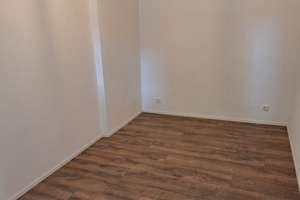 Frischer Wind in Zeilsheim: Sanierte 2-Zimmer-Wohnung mit Freisitz – 65931 Zeilsheim, Frankfurt am Main – Vorschaubild 7