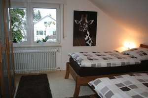 Möblierte 4-Zimmer-Dachgeschosswohnung mit Balkon im Märchenviertel von Karlsruhe-Rüppurr – Die vollständige Adresse der Immobilie erhältst du vom Anbieter., 76199 Rüppurr, Karlsruhe – Vorschaubild 8