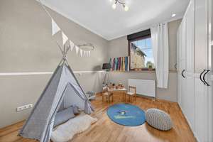 Neuer Preis!!!Großes Bauernhaus mit Gewerbe (ca. 500 QM)viel Platz zur Entfaltung /Garbsen/Meyenfeld – Die vollständige Adresse der Immobilie erhältst du vom Anbieter., 30826 Garbsen – Vorschaubild 12