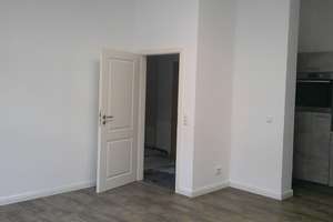 Neu sanierte  2-Raum-Wohnung mit EBK und Fahrstuhl in Magdeburg Altstadt erwartet Sie! – Sternstr. 28, 39104 Altstadt, Magdeburg – Vorschaubild 7